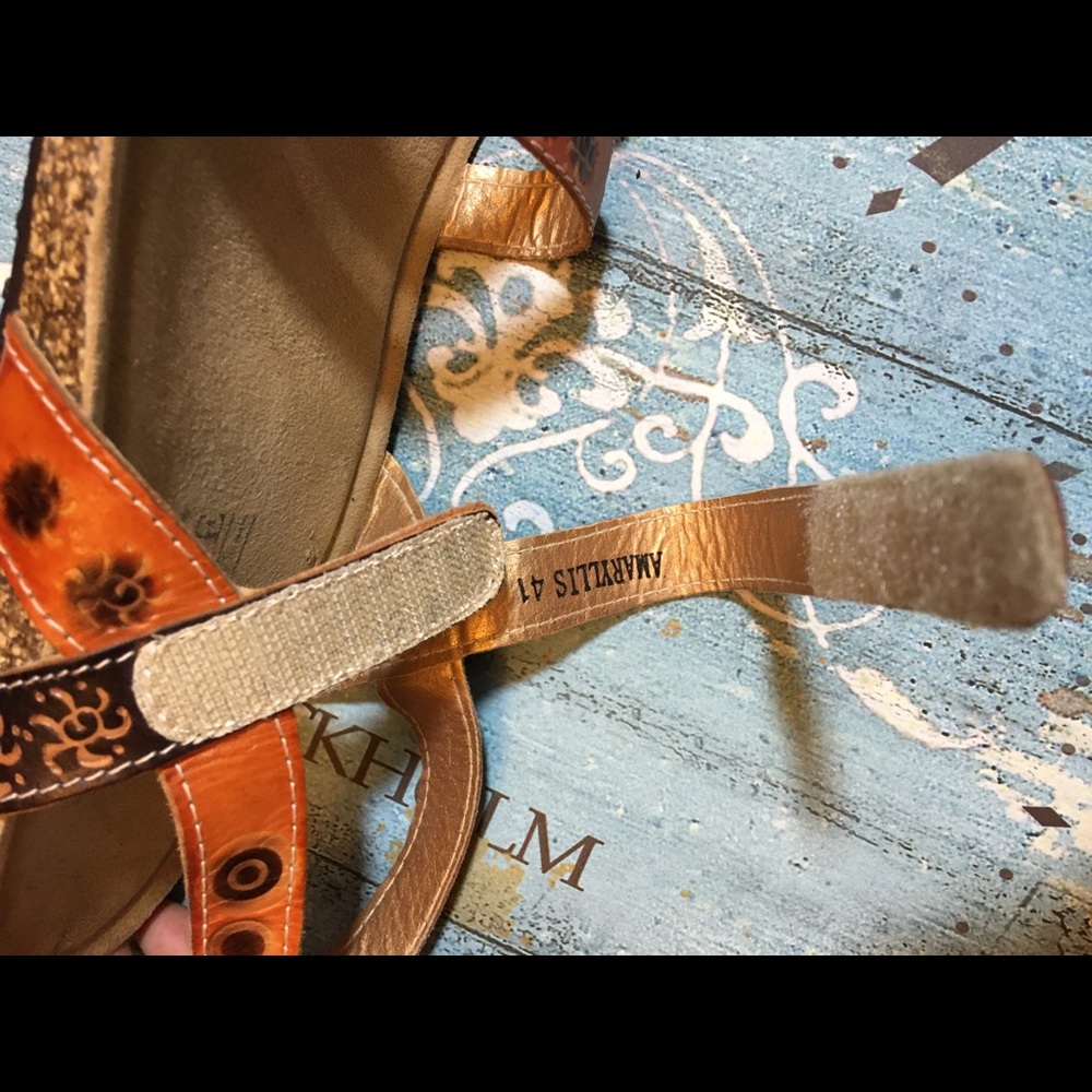 Spring Step Sandal - Picture 6 of 9